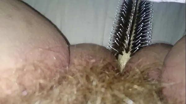 Fucking my wet hairy pussy and ass Sıcak Klipleri izleyin