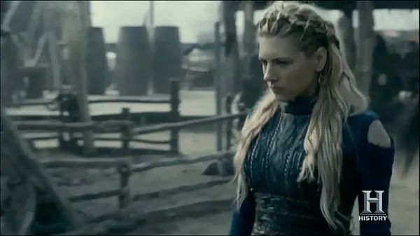 Guarda Vikings S5 lagertha Scena di sesso clip calde