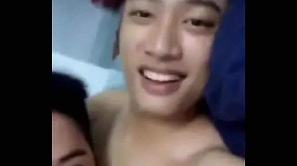 Mira Gay vietnamita clips cálidos