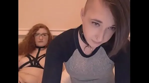 Regardez German Shemale Couple Fucking on clips chauds