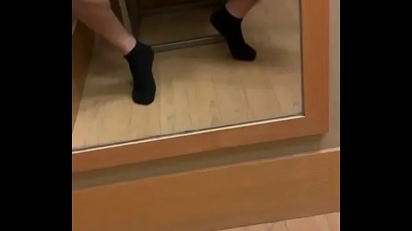 شاهد مقاطع دافئة Kohl’s Dressing room cumshot ALMOST CAUGHT