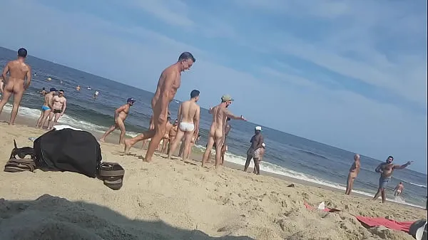 Nude Beach Guys Sıcak Klipleri izleyin