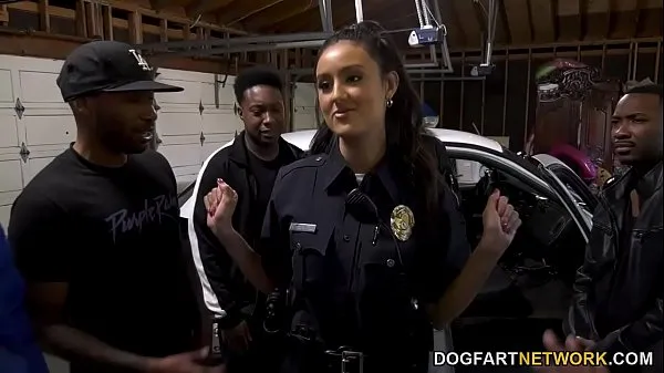 Police Officer Job Is A Suck - Eliza Ibarra گرم کلپس دیکھیں