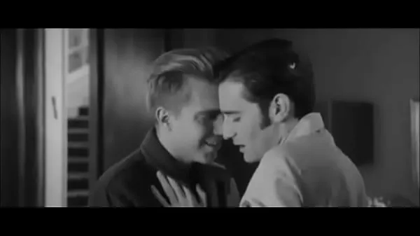 Bekijk Gay Kiss Scene From 2011 Movie Let My People Go warme clips