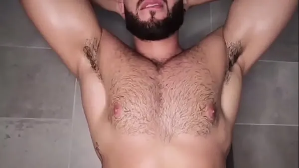 شاهد مقاطع دافئة Hot guys showing armpits (compilation 1