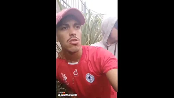 Mira RESERVÉ CON UNOS AMIGOS PARA IR AL BAILÃO DA FAVELA EN SÃO PAULO Y TERMINÉ SUELTANDO MI CULO EN EL MATO PARA COMER GENERAL clips cálidos