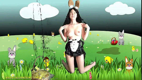 Oglądaj Chinese Teen is a sexy Easter Bunny ciepłe klipy