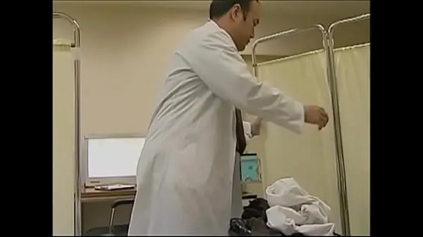 Regardez Livre érotique vidéo d'Henry Tsukamoto "Docteur qui est fou avec son patient clips chauds