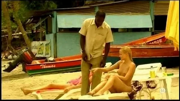 Παρακολουθήστε Young blonde white girl with black lover - Interracial Vacation ζεστά κλιπ