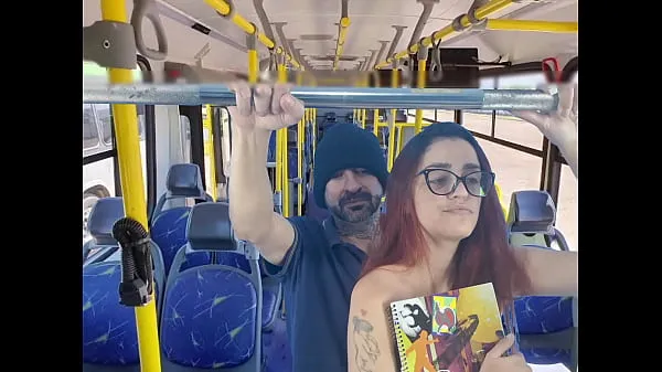 Se Estudande e fodida por estranho dentro do onibus varme klip